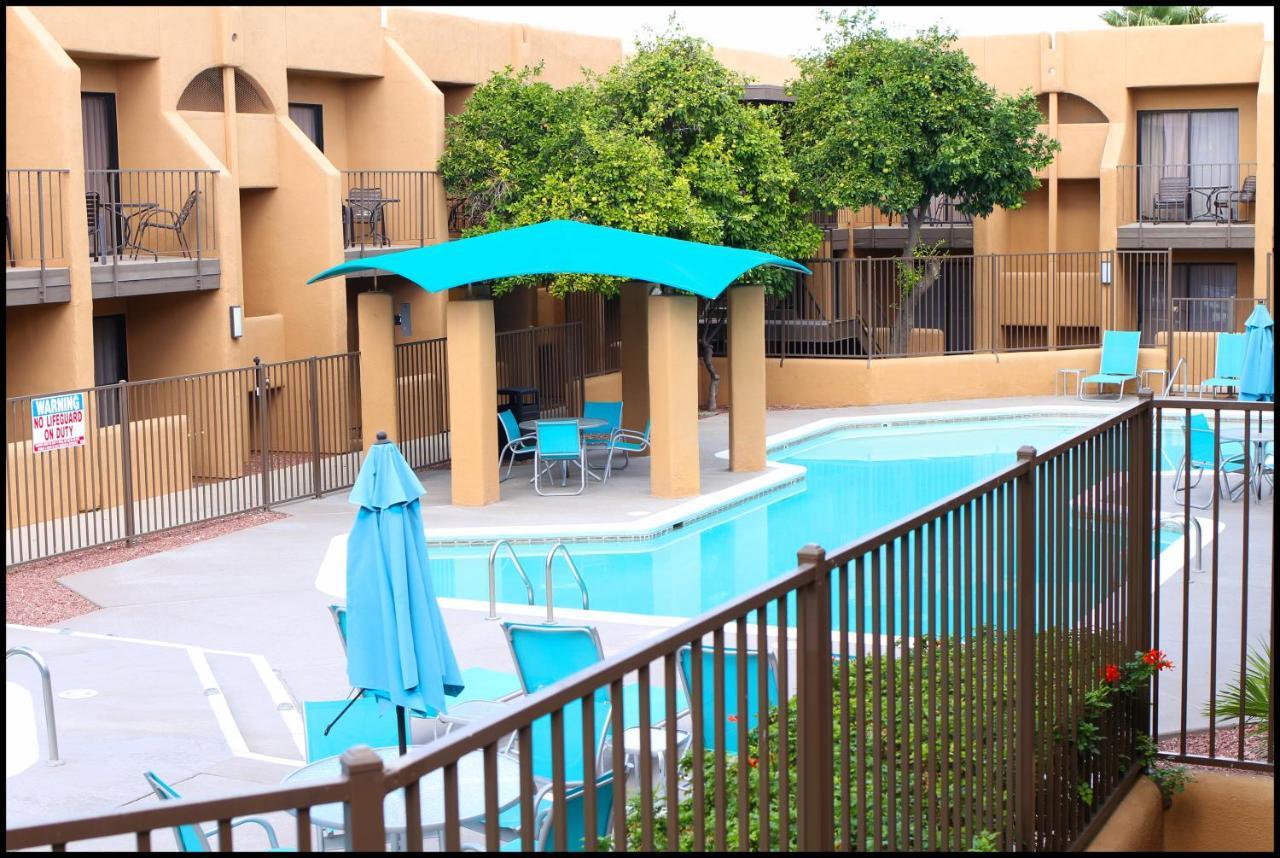 Hotel Ramada By Wyndham Tucson Airport Drexel Heights Exteriér fotografie
