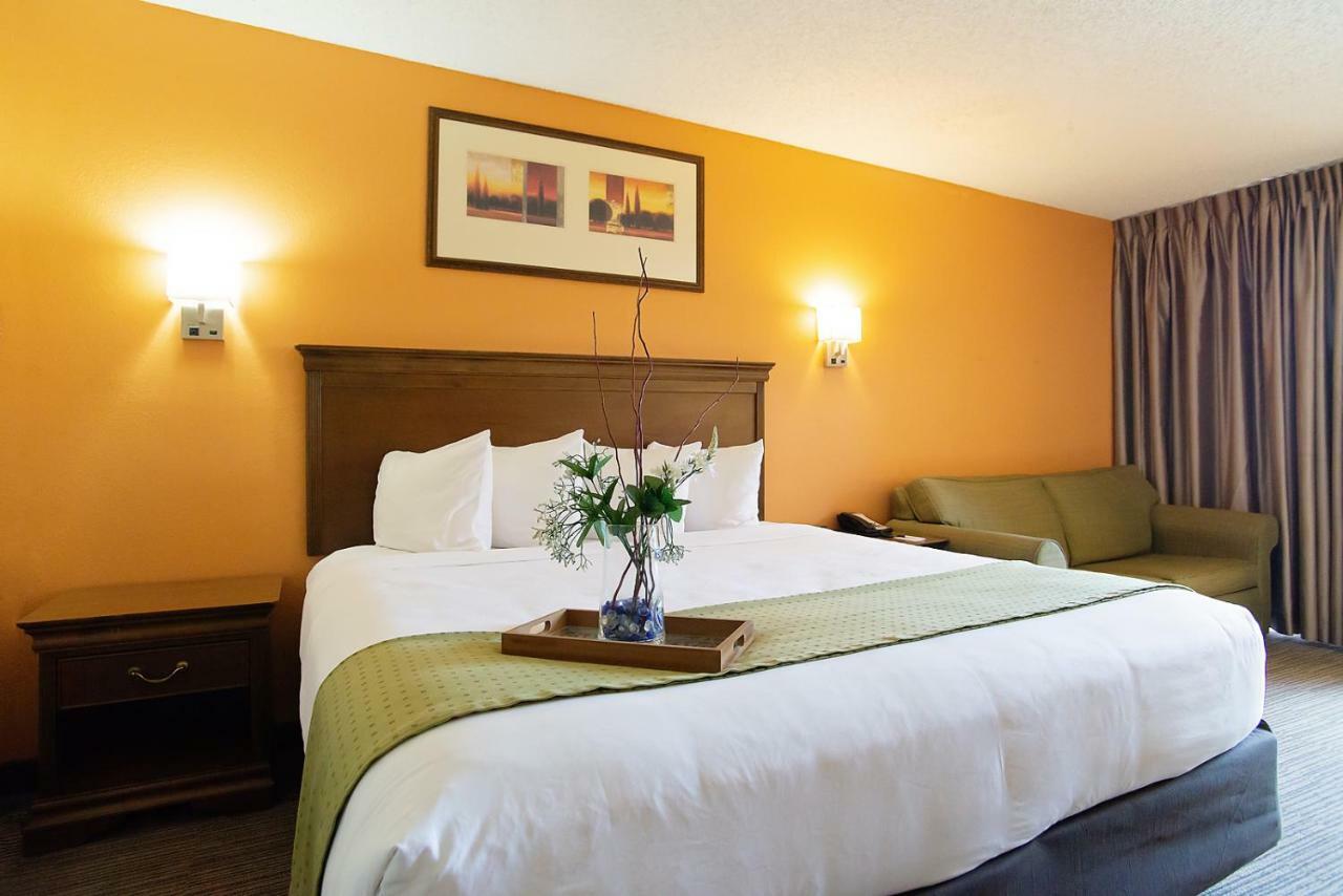 Hotel Ramada By Wyndham Tucson Airport Drexel Heights Exteriér fotografie